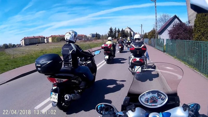 30c1 Rogozno Parada.MOV_20180422_224703.909.jpg