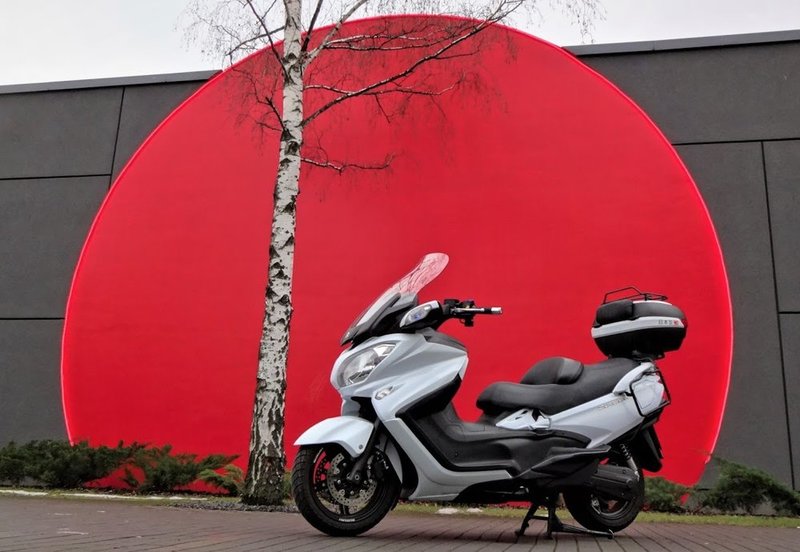 Burgman 650 - Japan Sun.jpg