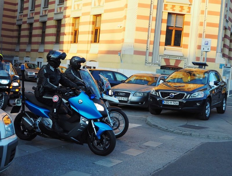 policja w Sarajewie.jpg