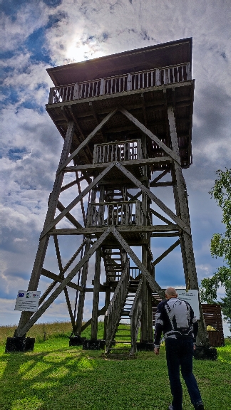 9ab38dda8f4ee6ec2e194db94f210a8f.jpg