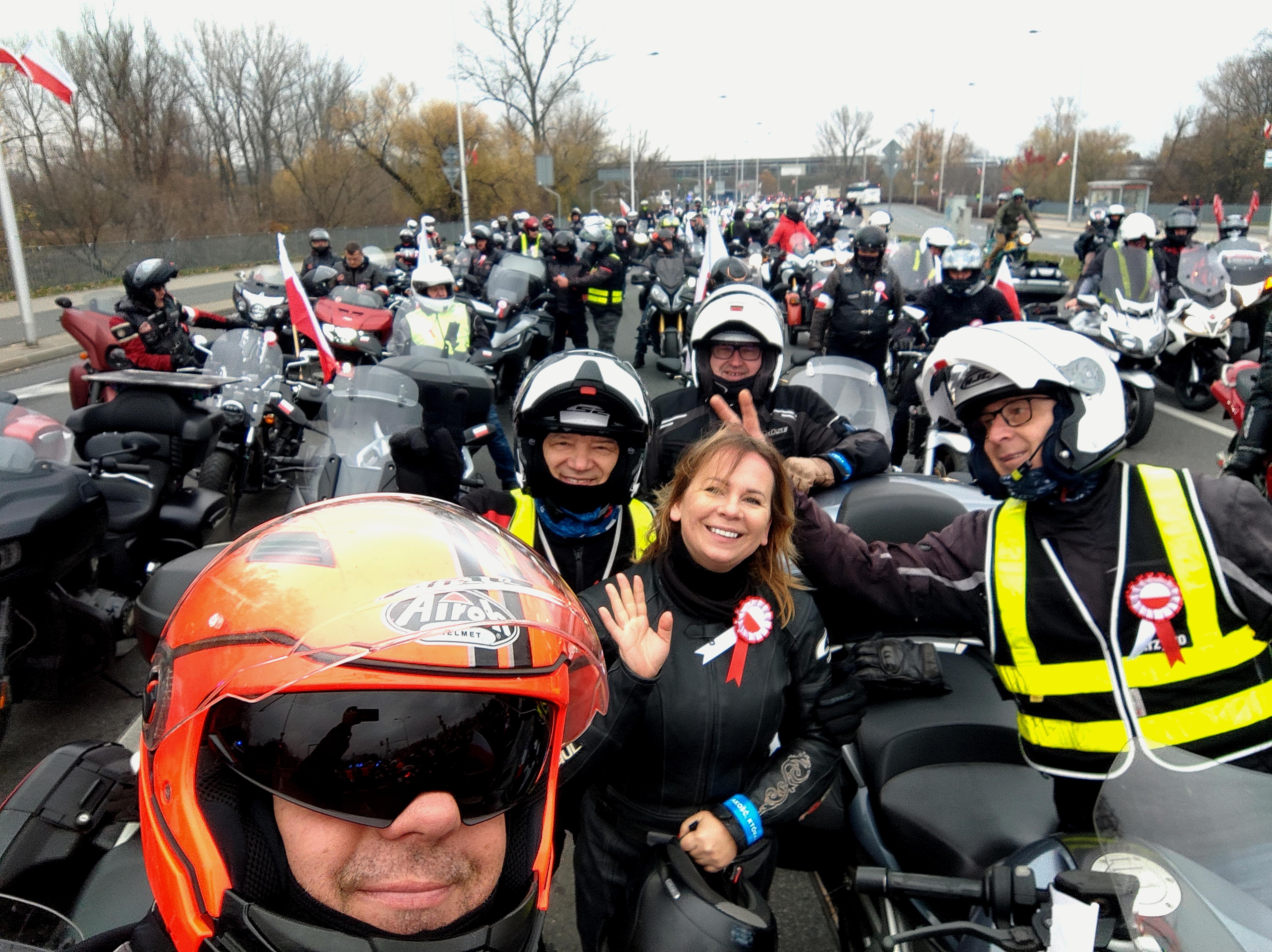 24fd97c28ab9beb21ef205fd9b5156eb.jpg