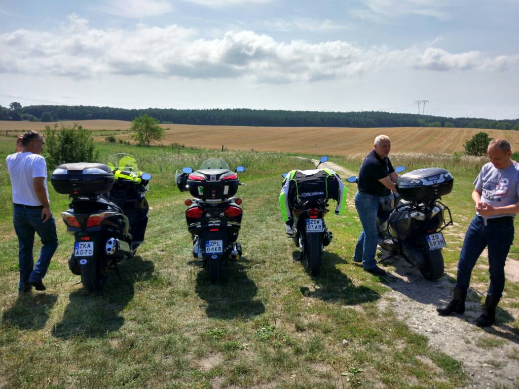 c7c16282c0d19b6a7c638ab36c41f97e.jpg