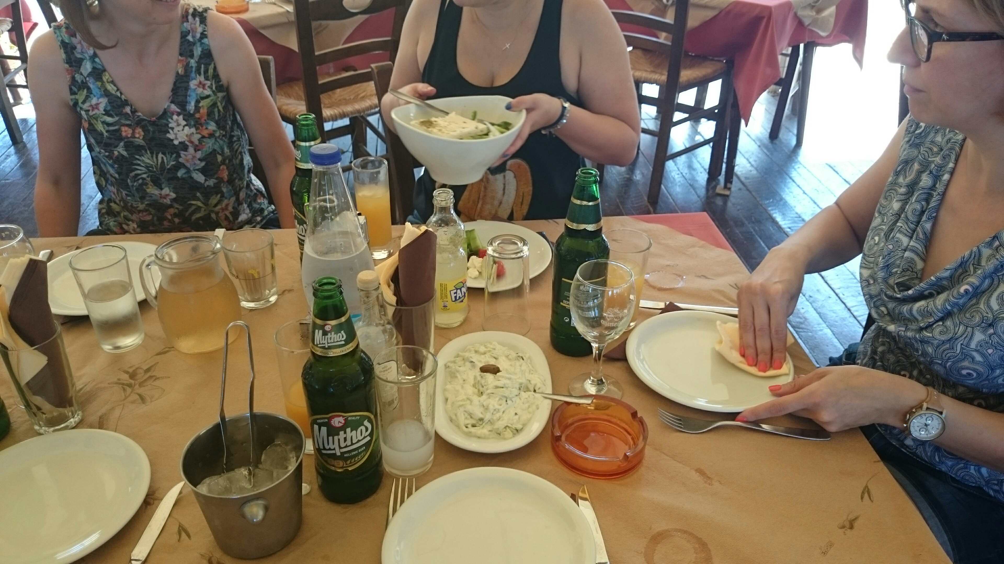 bdacb6455356ab37ba9d2aaaad4e553d.jpg