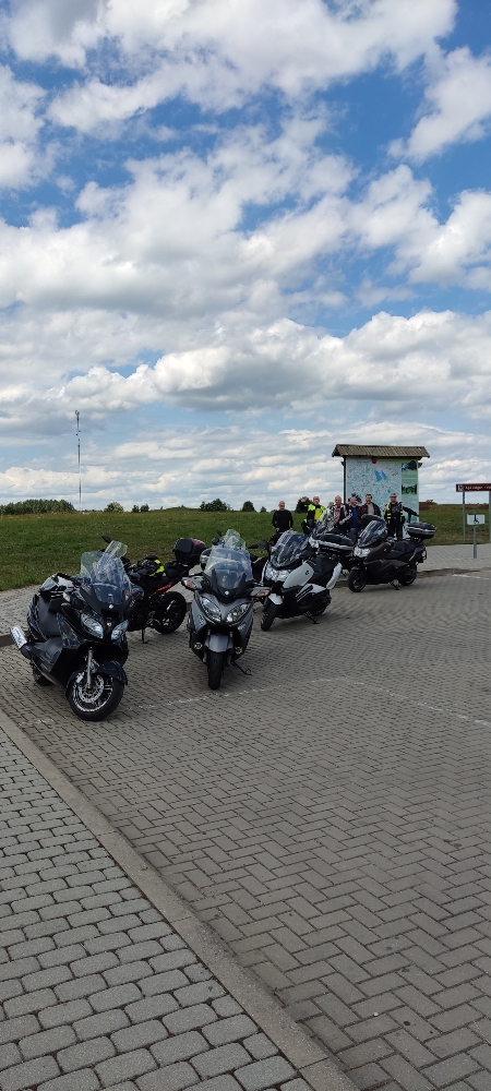 b04063d3c5ee89697bcfe4821127a64c.jpg