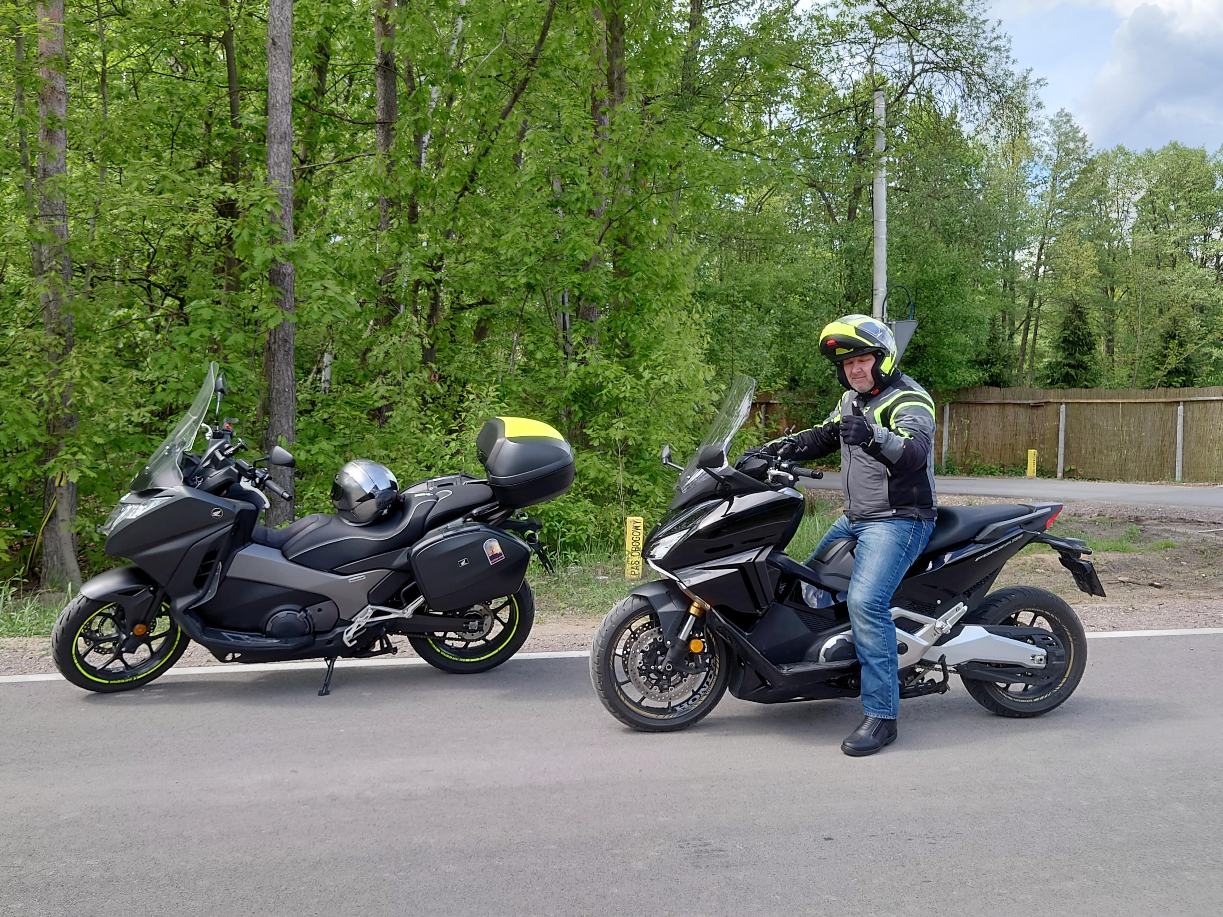 8903db12defea3e2527b830e93b6668f.jpg