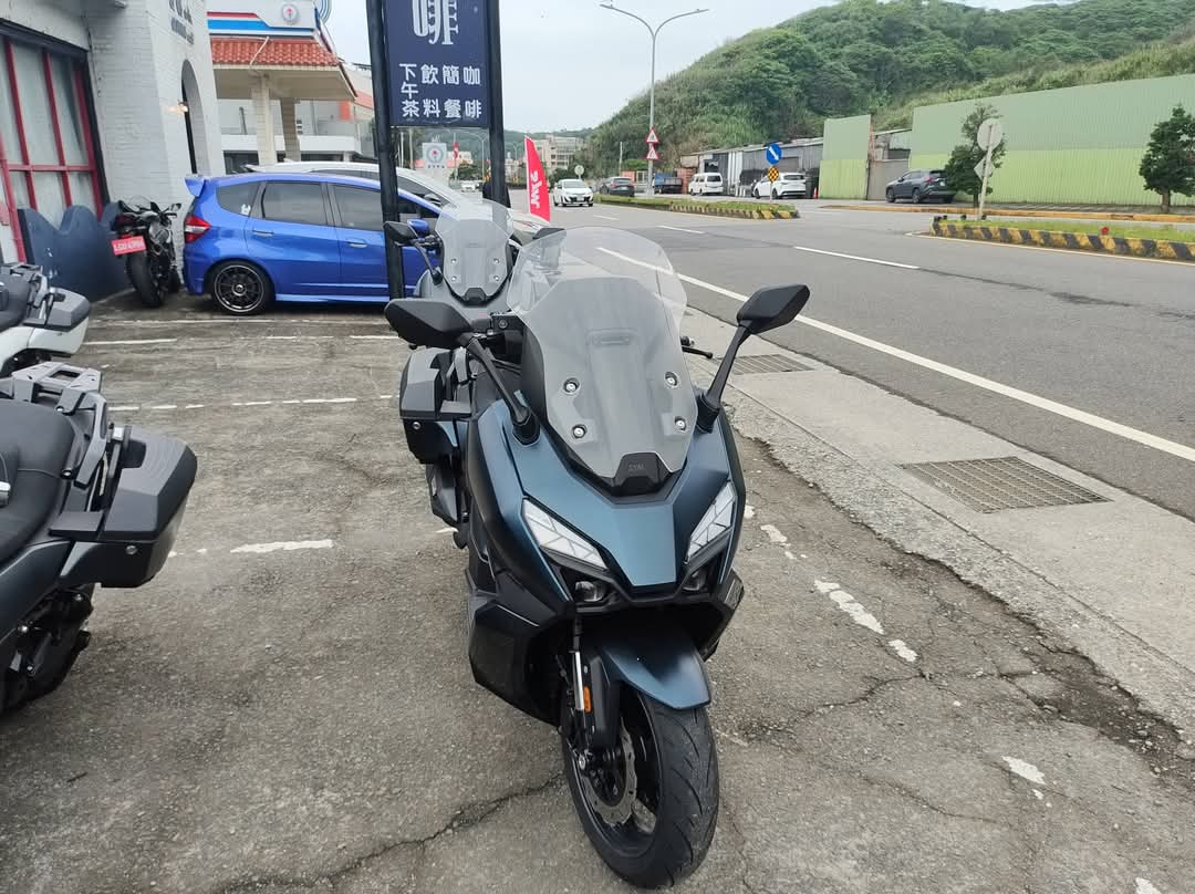 8c2ffb815cc02aa2745fc11fa57cf839.jpg