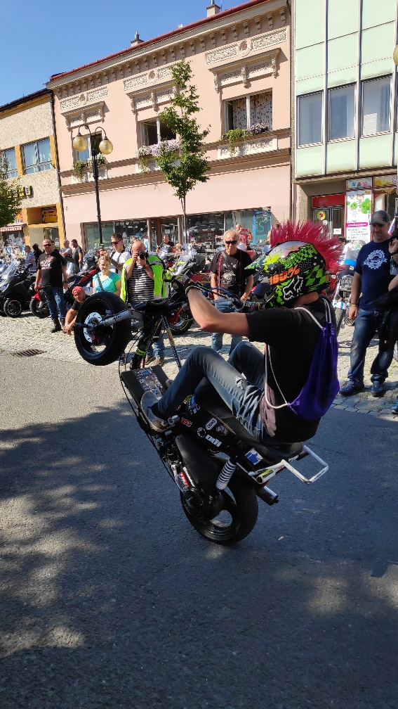 d272920770083461f64b44c1bbac5e8c.jpg