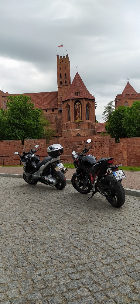 f6551774fc38bf1558bbb564526111c3.jpg