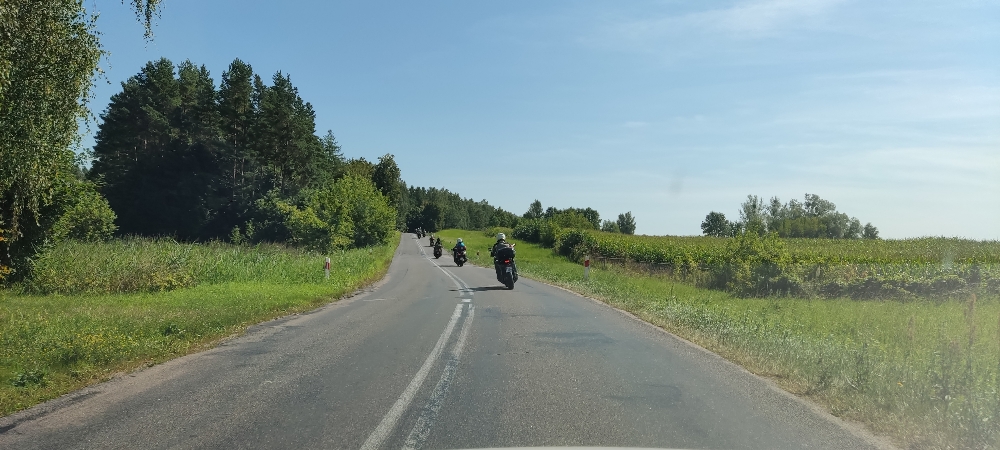 b3c570f5fdc2731ea9d7711221aef4c9.jpg