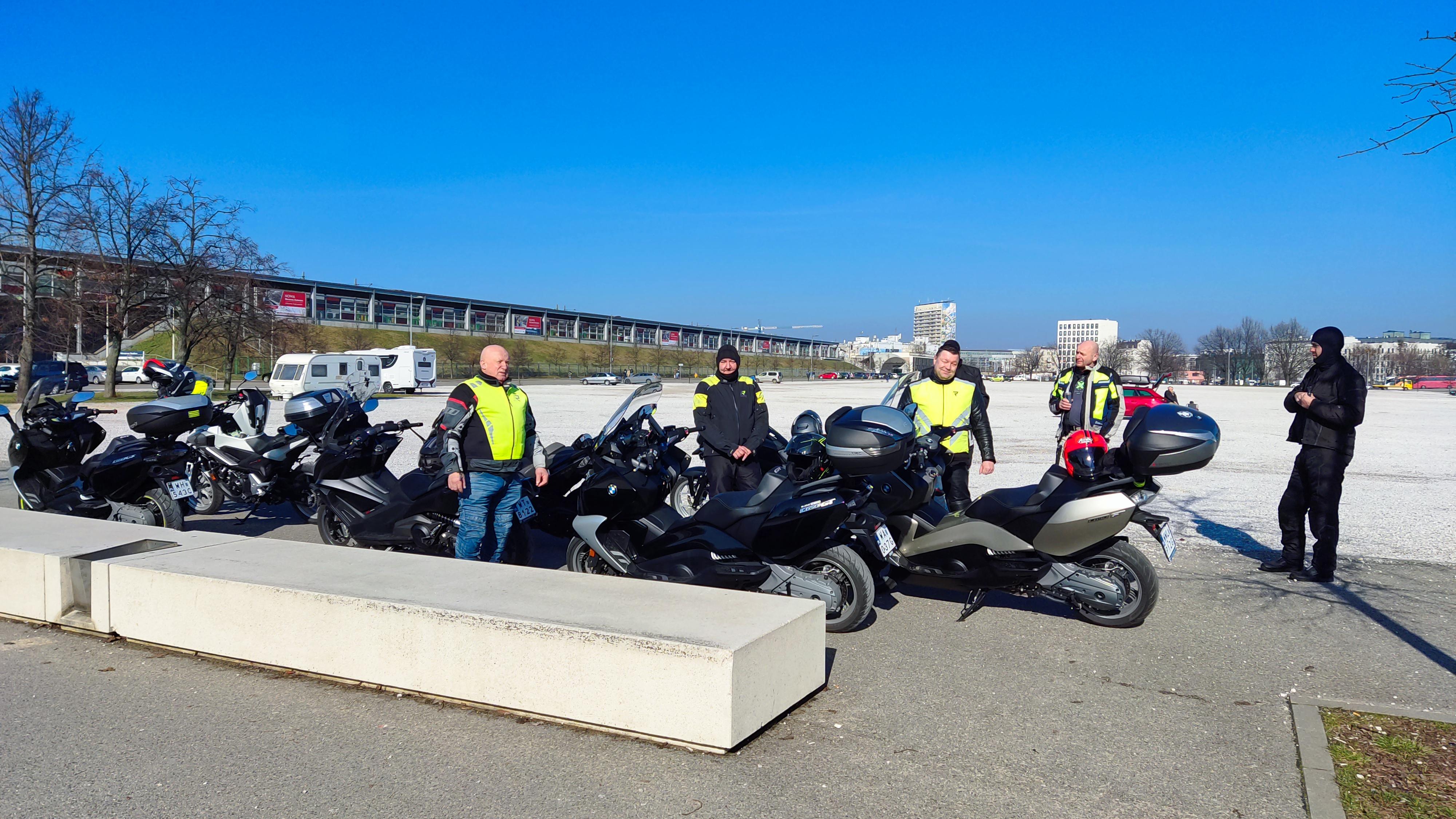 41088de89ecaeaa07384768093ea750b.jpg
