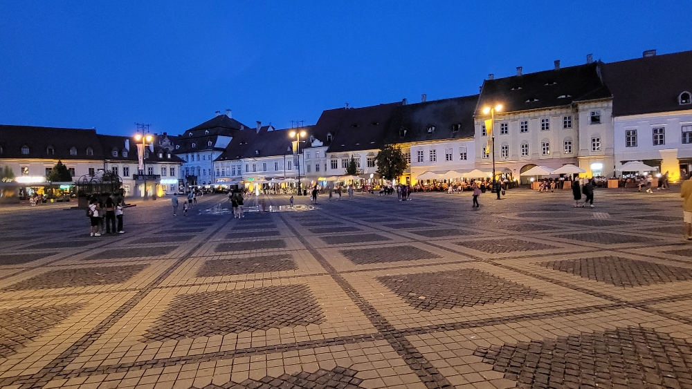 a34ac908346e5f890b9ed2dd711ed63f.jpg