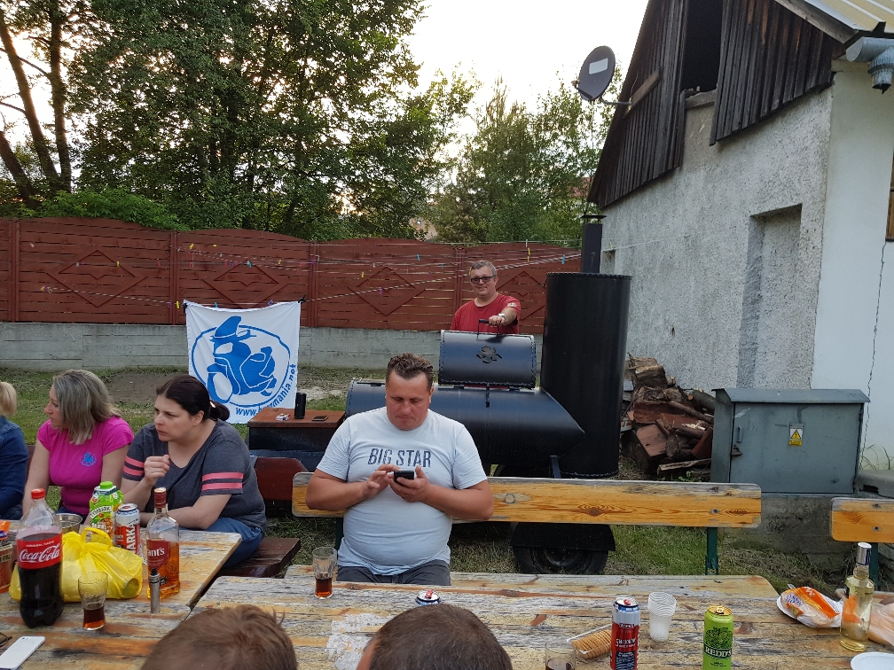 fca99534433d2602227ed0fbdf45e57a.jpg